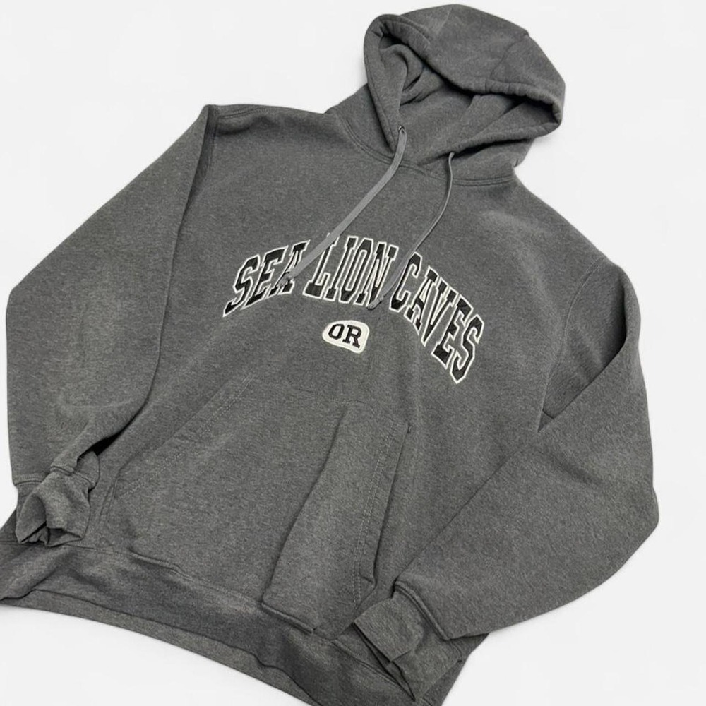 Cheneral Sea Lion Caves Oregon Hoodie Gray Applique Pullover Sweatshirt L